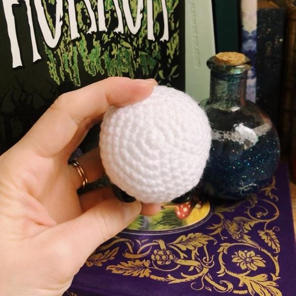 Cute Spooky Handmade Skull Decoration! - Picture 6 of 12